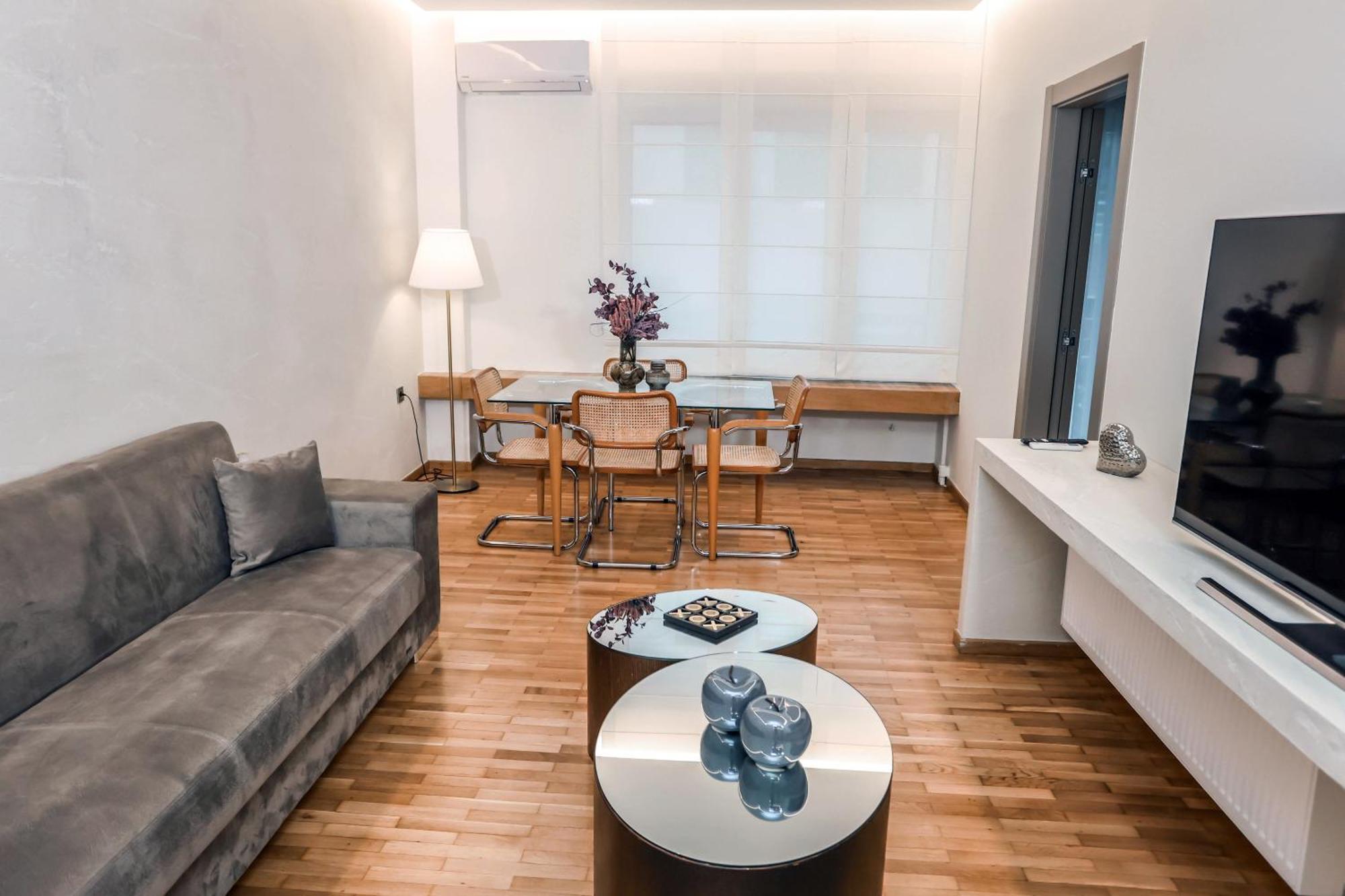 Elektra'S Apartment#2 1St Fl, Διαμέρισμα Στο Κέντρο Της Λάρισας Με Δωρεάν Parking Экстерьер фото